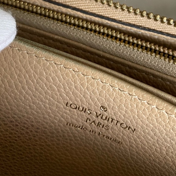 💯LV Monogram Empreinte Leather Zippy Wallet - Picture 3 of 11